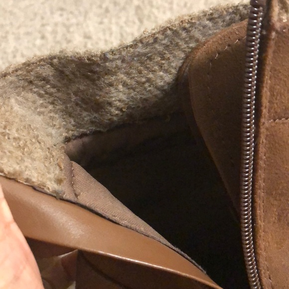 Brown boots - Picture 8 of 8